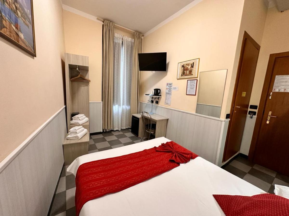 Hotel Galata Genoa Bagian luar foto