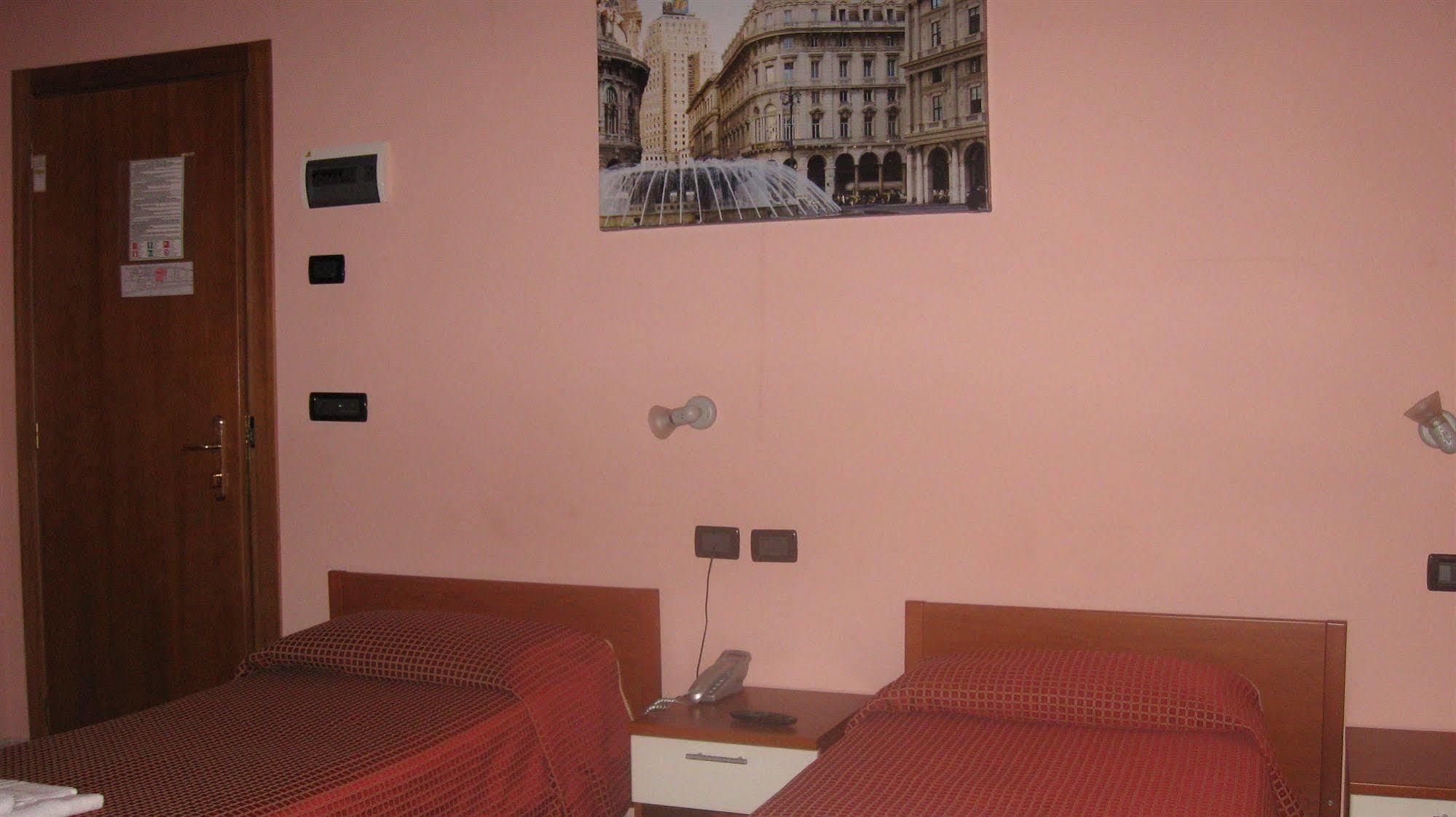 Hotel Galata Genoa Bagian luar foto